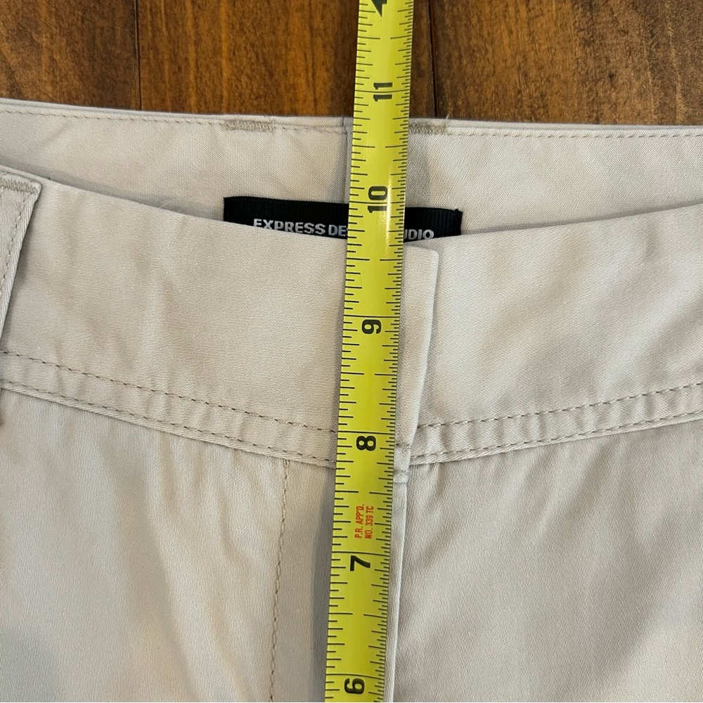 Express Kick Cropped Khaki Pants - Picture 9 of 10